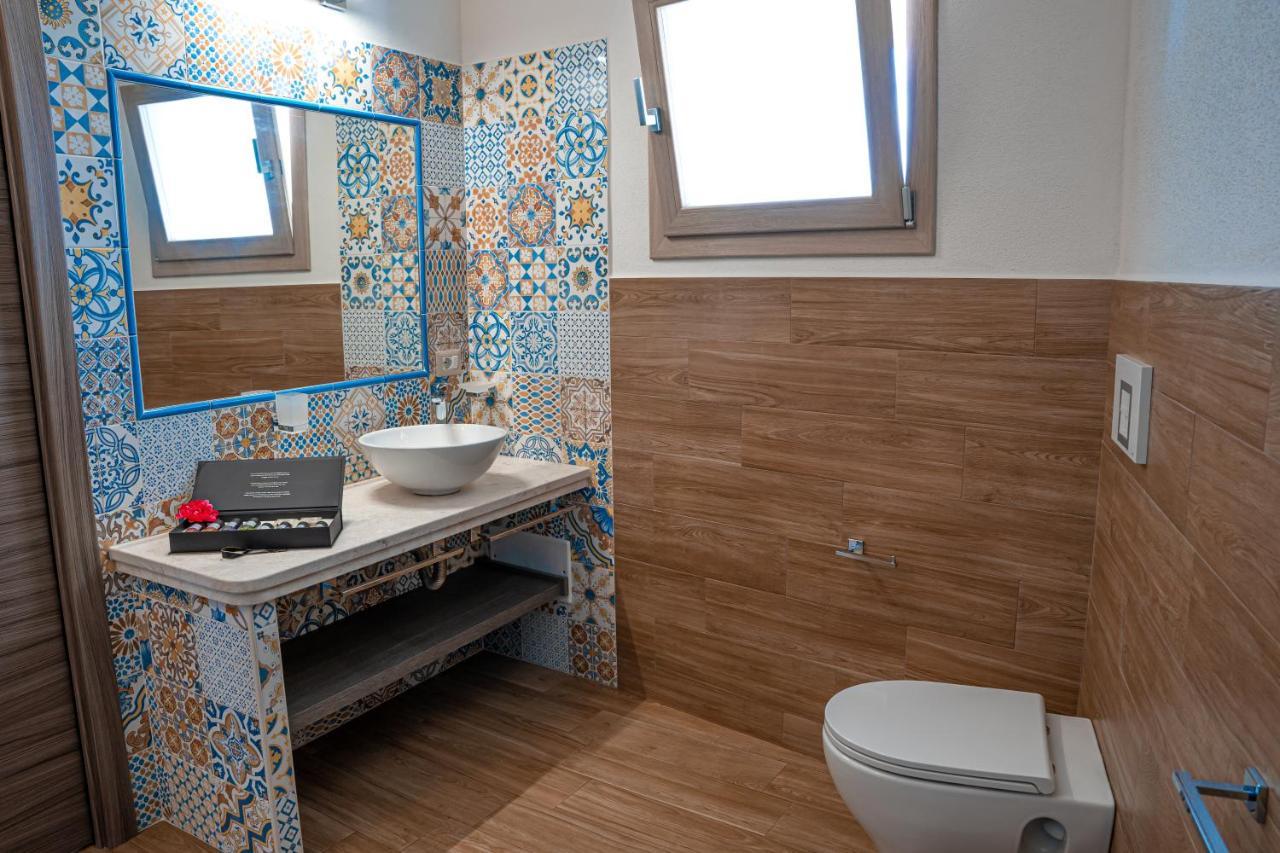 Aqua Sardinia Boutique Hotel 3*