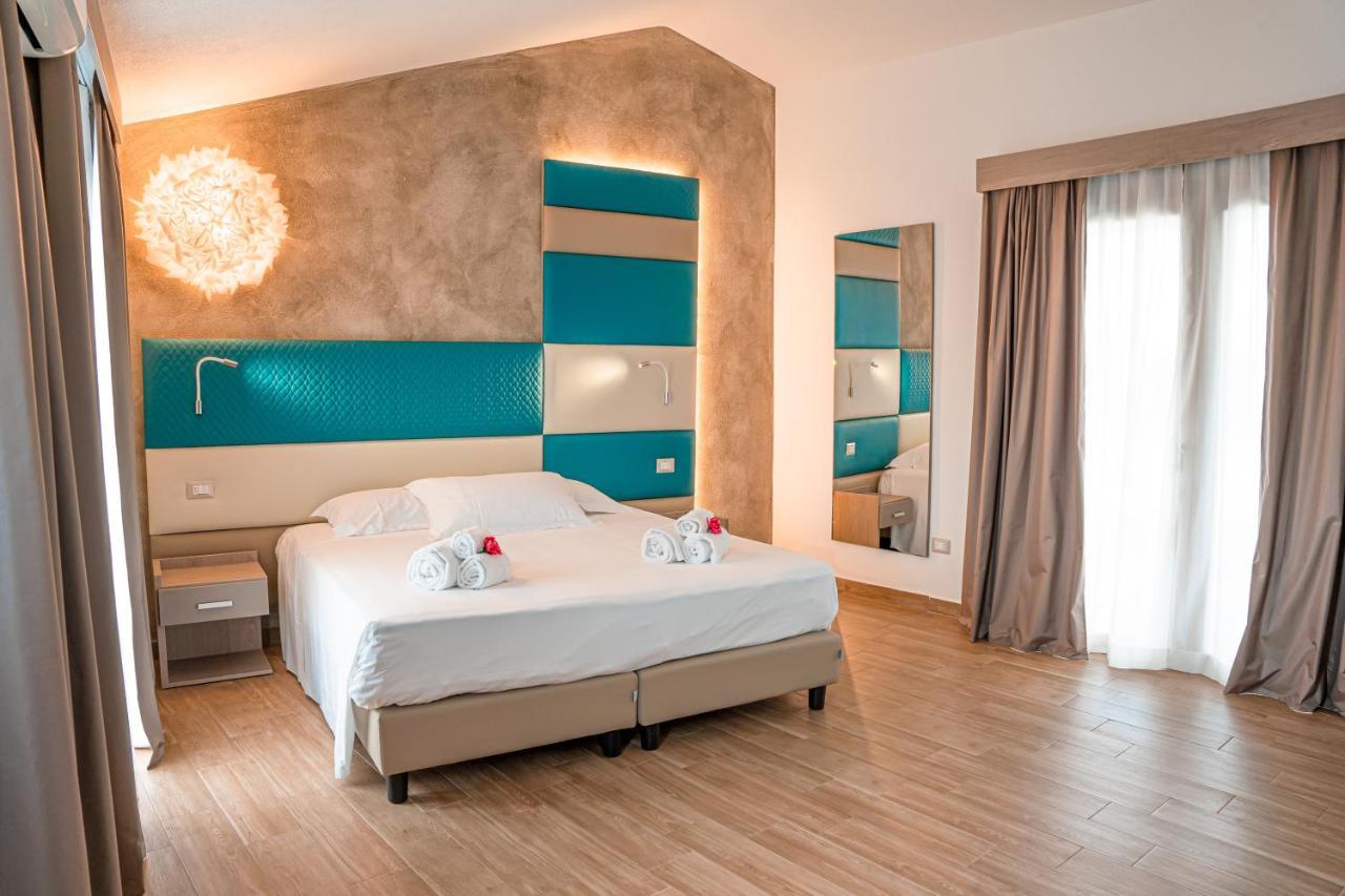 Aqua Sardinia Boutique Hotel 3*